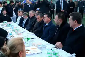 Özgür Özel, Hatay'da Deprem Şehitlerini Andı