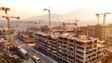 Deprem Bölgesinde İnşaat 7/24 Devam Ediyor