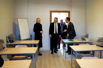 Çalık, Hatay'da Gençlere Etüt Merkezi Müjdesi Verdi