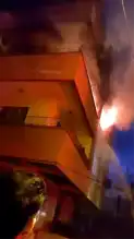 Hatay Payas'ta Apartman Dairesi Yandı