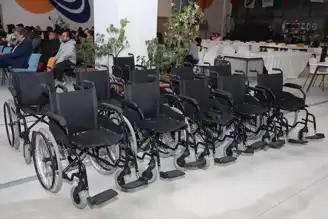 Depremzede Engellilere Tekerlekli Sandalye Desteği