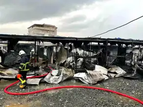 Hatay'da İşçi Konteyner Yatahanesinde Yangın!