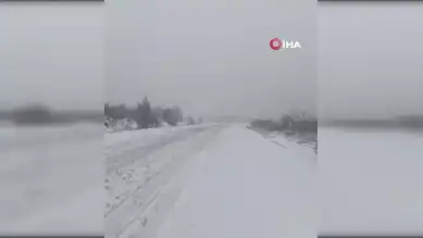 Yüksek Dağlarda Kar Yağışı