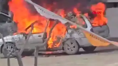 Hatay'da Seyir Halindeki Araçta Yangın!