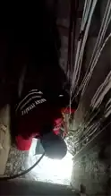 Dörtyol'da Havalandırma Boşluğuna Düşen Kedi Kurtarıldı