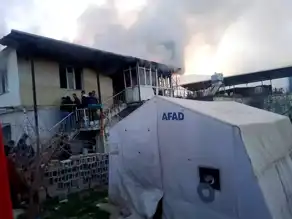 Kırıkhan'da Evde Yangın, Hasar Var