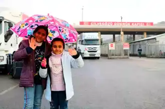 Suriyeli Çocuklar Türkiye'den Veda Ediyor