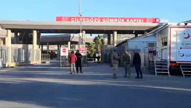Suriyeli Kardeşler, Karneleriyle Memlekete Dönüyor