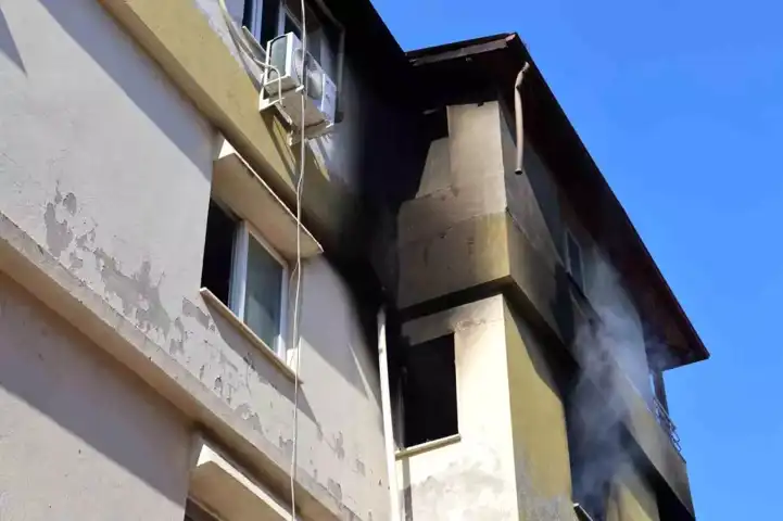 Şehir Merkezinde Bina Yangını