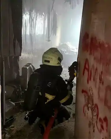 Antakya'da Konteynerde Yangın!