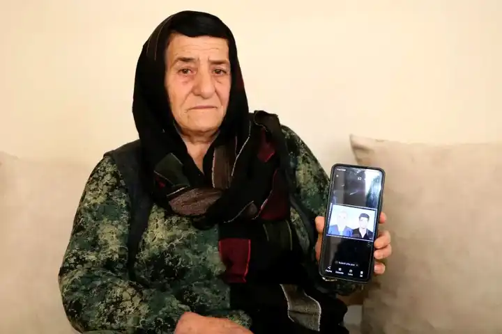 Hakkari'den Hatay'a Giden Baba-Oğlu Depremde Hayatını Kaybetti