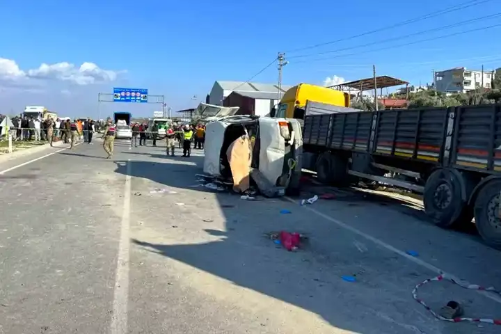 Hatay'da Ağır Kaza: 6 Ölü, 8 Yaralı