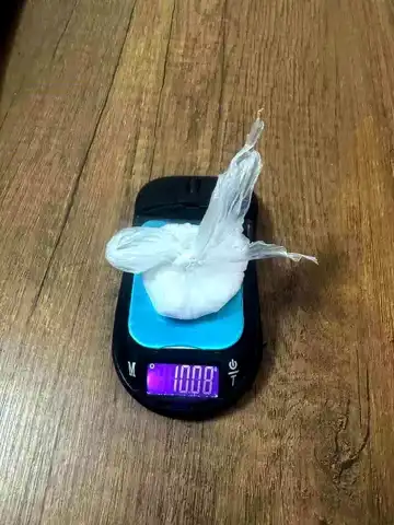 Hatay'da Uyuşturucu Operasyonu: 10 Gram Metamfetamin ve Terazi Ele Geçti