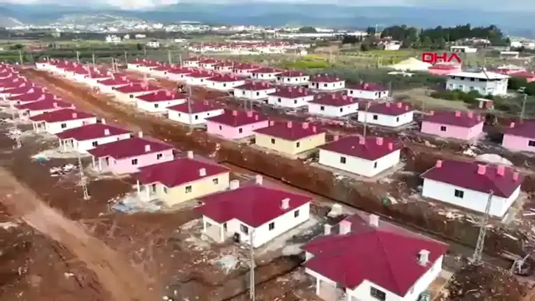 Samandağ'da Depremzedelere Villa Teslimi Yakın