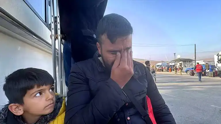 Depremden Kurtulan Ömer, Proteziyle Suriye'ye Döndü
