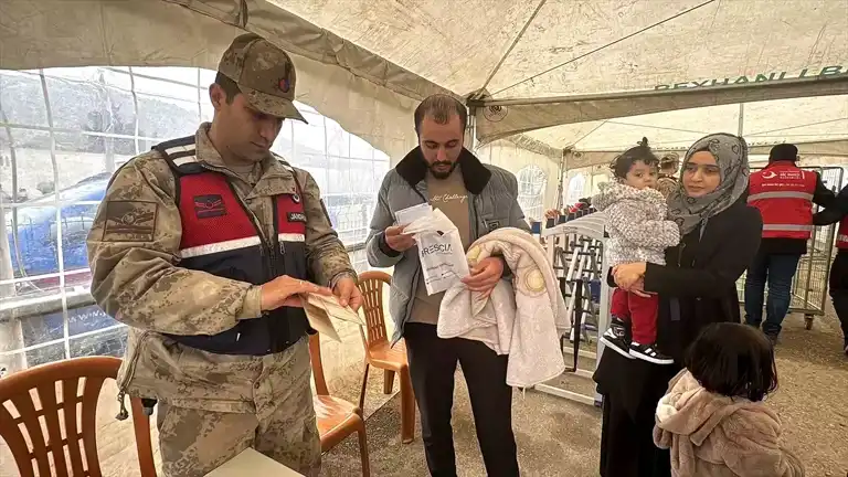 Suriyelilerin Dönüşü Devam Ediyor